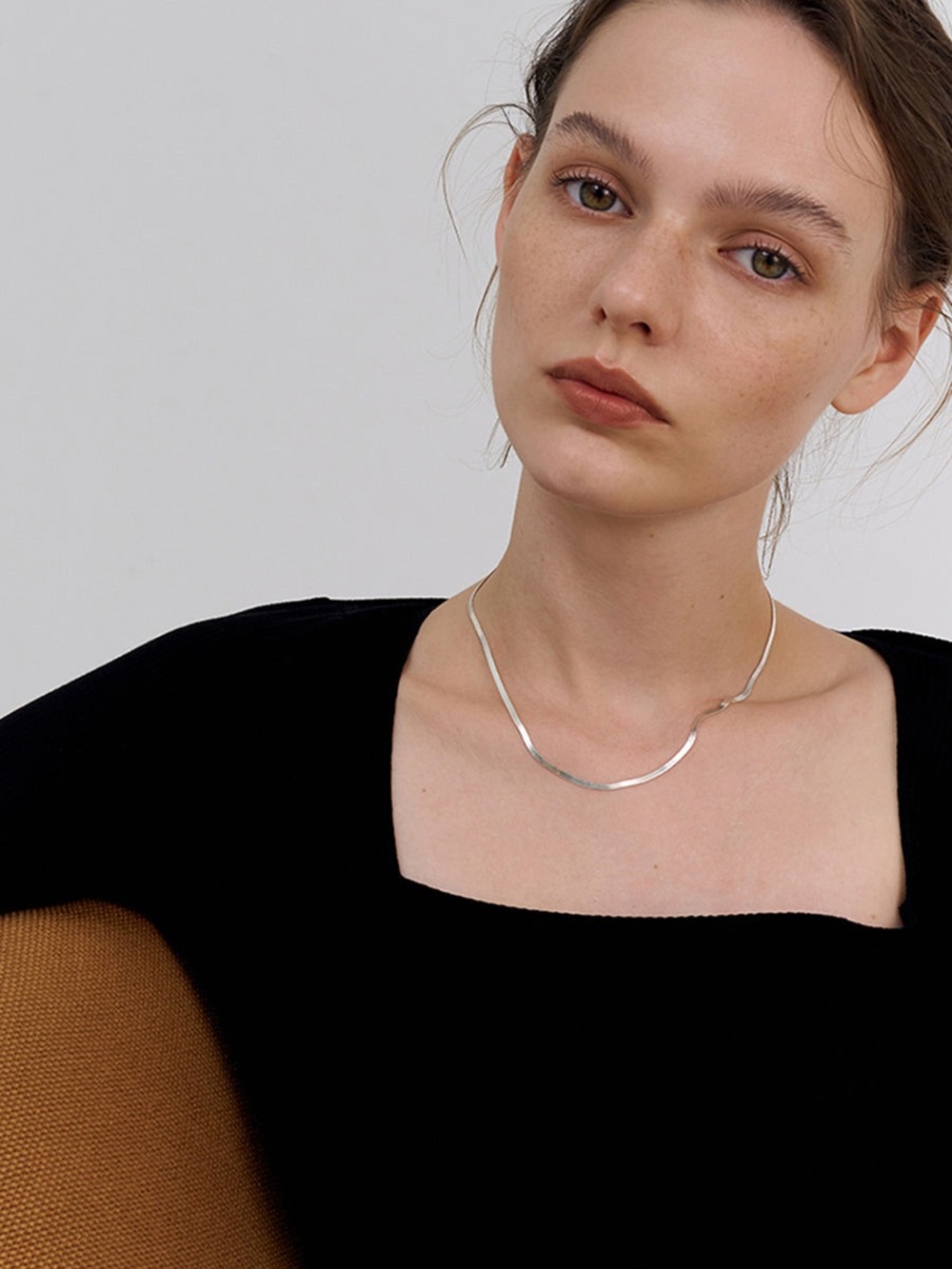 Commense Silver Snake Shape Necklace